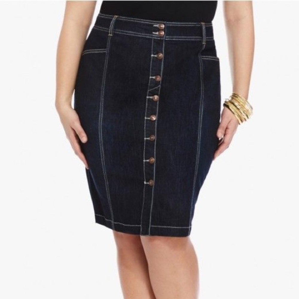 Fashion to Figure Drew Button Front Denim Skirt 16